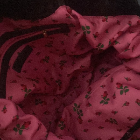 Betsey Johnson Black Ruffle Rose Bud Shoulder Bag - Picture 4 of 11